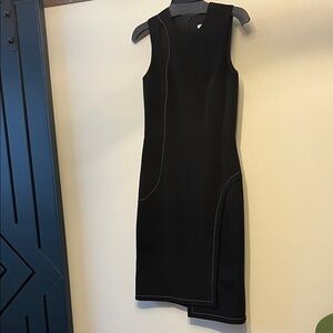 Elegant Navy Blue Sleeveless Dress